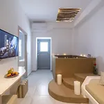In Heart House - Naousa, Paros *