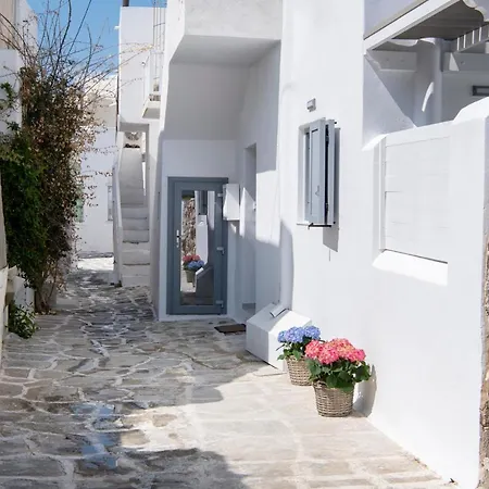 Σπίτι διακοπών In Heart House - Naousa, Paros