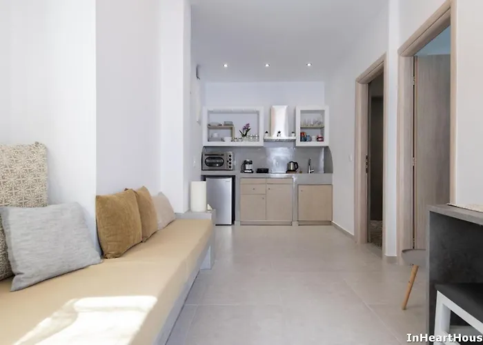 In Heart House - Naousa, Paros