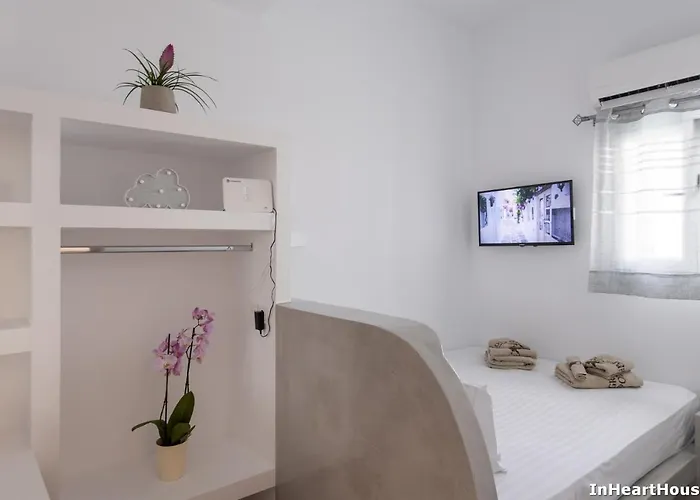 In Heart House - Naousa, Paros Naousa